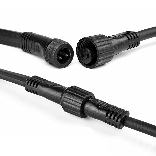 raccord guirlande 176405830